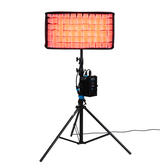 Panneau lumineux polychrome Nanlite Pavoslim 120c