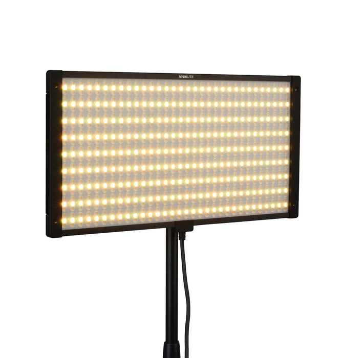 Nanlite Pavoslim 120c Full Color panel light